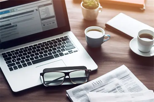 上海大学刘璐简介照片